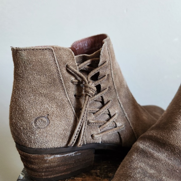 Born Bessie Suede Ankle Boot Side Zip Brown Size 8.5 - Picture 5 of 8